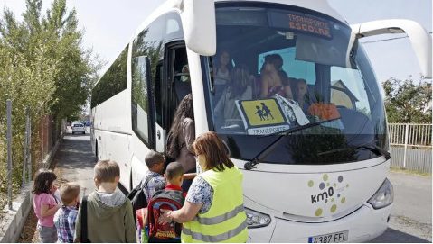 TRANSPOR ESCOLAR: PARADES DELS AUTOBUSOS I HORARIS