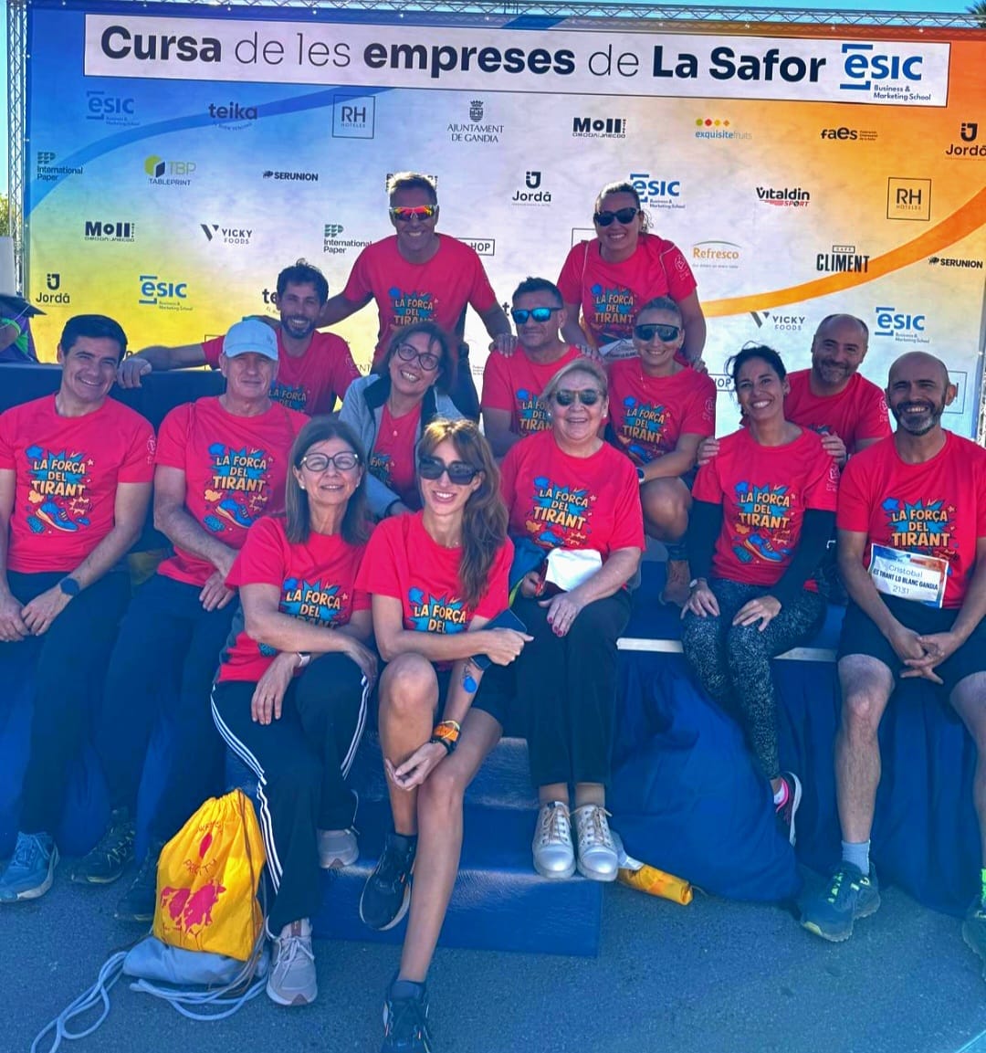 L’IES TIRANT LO BLANC PARTICIPA EN LA CURSA DE LES EMPRESES DE LA SAFOR